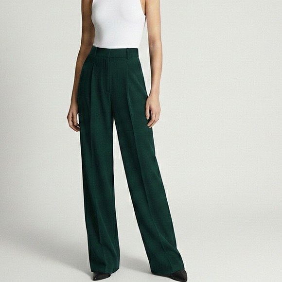Zara Pants - Zara High-Waisted Wide Leg Straight Pants in Forest Green - Size M